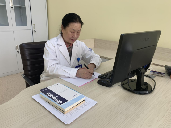 黑龙江附一儿童医院裴惠兰主任：孩子咳嗽,不仅仅是止咳这么简单？