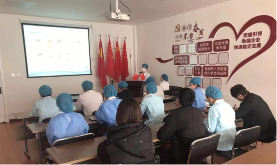 黑龙江附一儿童医院致敬最美劳动者，逆行而上，始终奋战在“疫”线